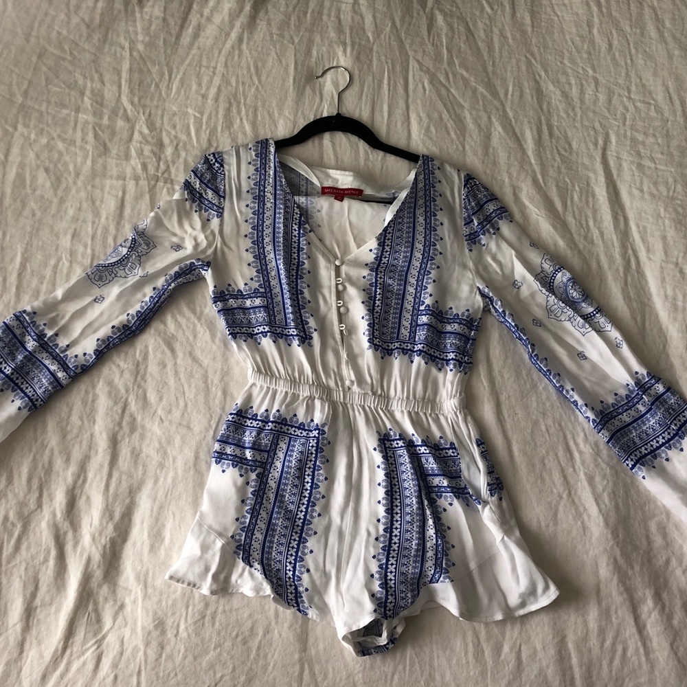 White and blue long sleeved romper